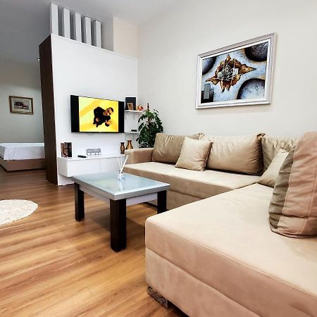 Armando'S House Durres Apartamento Exterior foto
