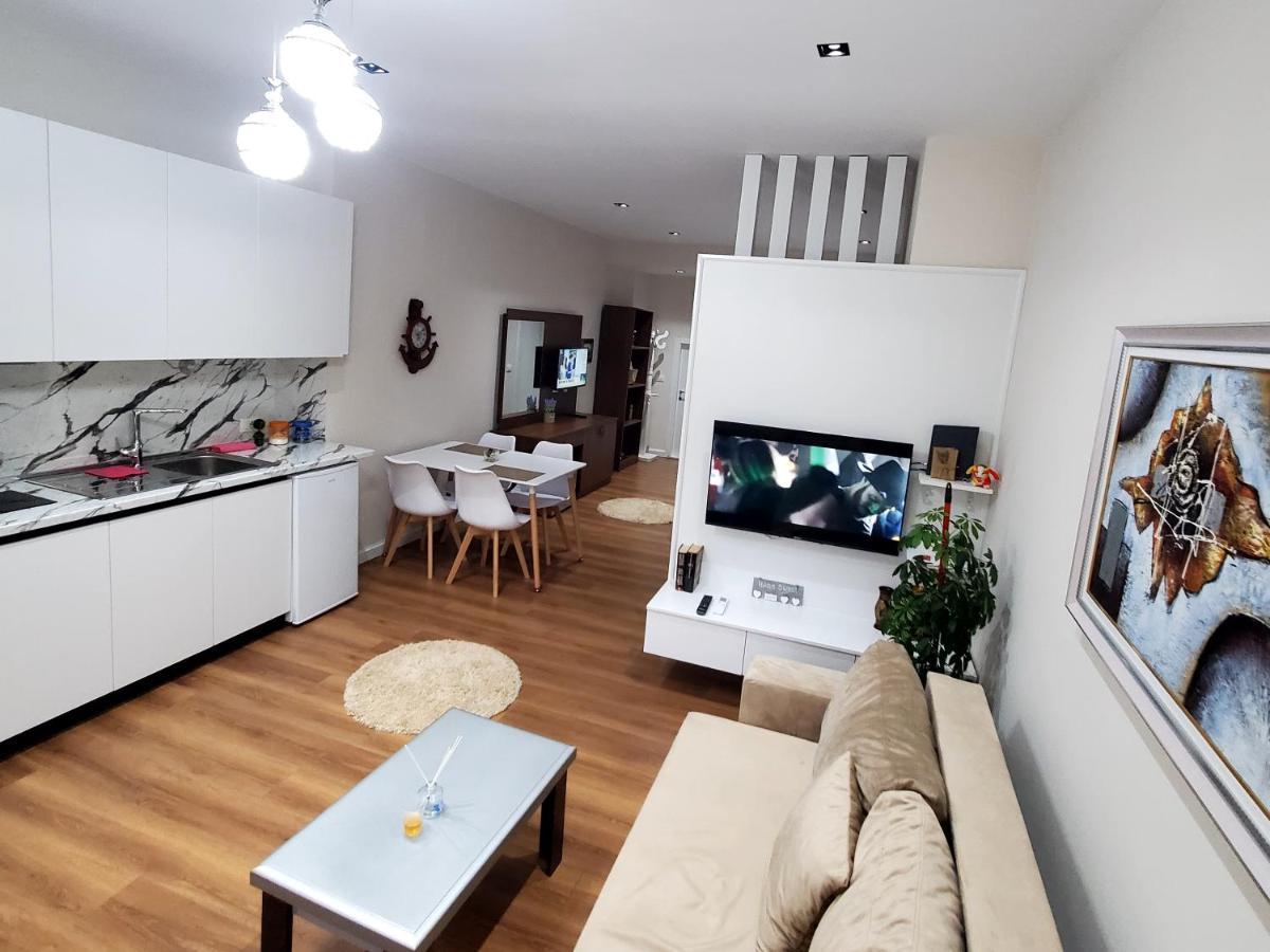 Armando'S House Durres Apartamento Exterior foto
